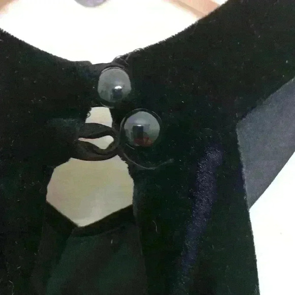 Vintage Sally Black Velvet Plus Size High Neck Sleeveless Long Evening D… - Picture 12 of 16